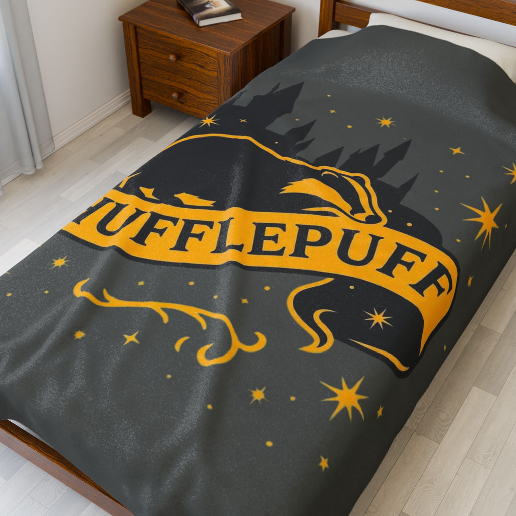 Hufflepuff Velveteen Plush Blanket | Hogwarts House Throw | Harry Potter Inspired Badger Bedding | Hogwarts House Crest